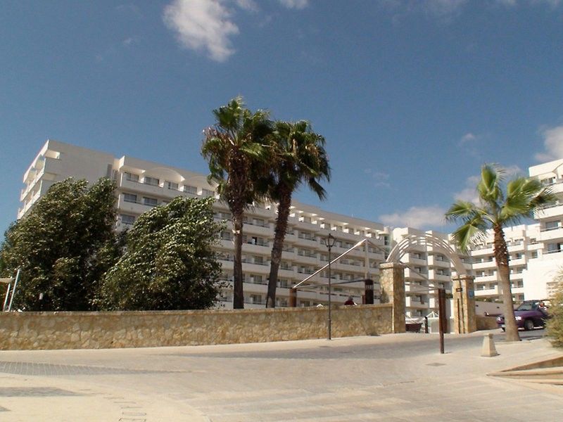 Alua Gran Camp De Mar Hotell Exteriör bild